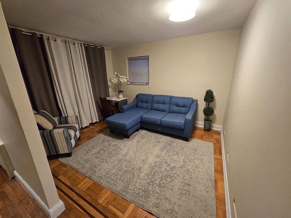 1st image of 939 E 220th St Floor 2