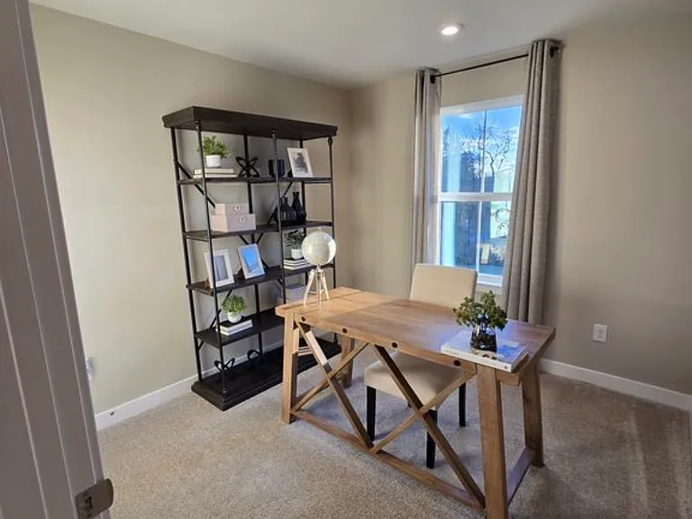 16 Sand Hills Dr #15 — Photo 12