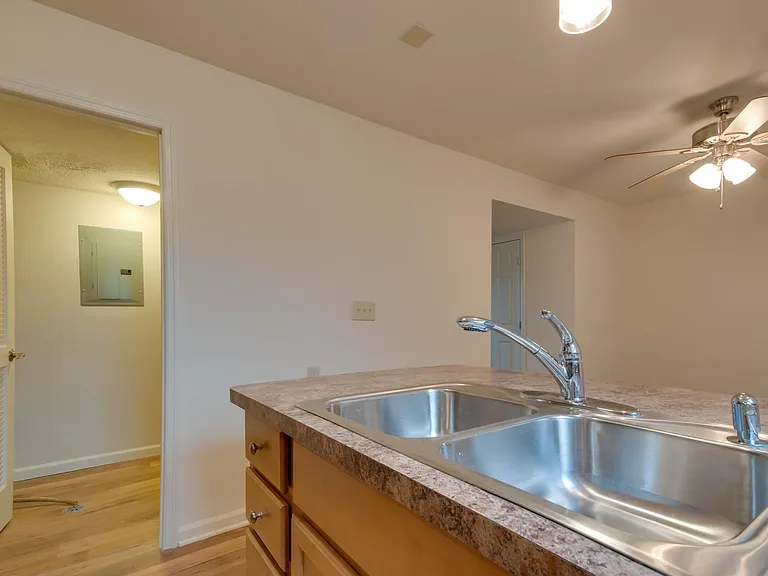 North Park Townhomes — Photo 48