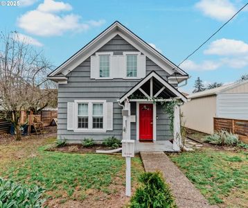 7912 SE Yamhill St, Portland, OR, 97215