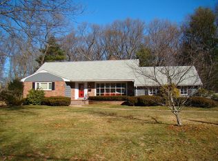 29 Cushing Rd, Milton, MA 02186