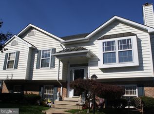 5842 Riverside Dr, Woodbridge, VA 22193