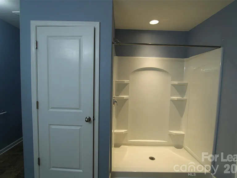 9348 Hamel St — Photo 24
