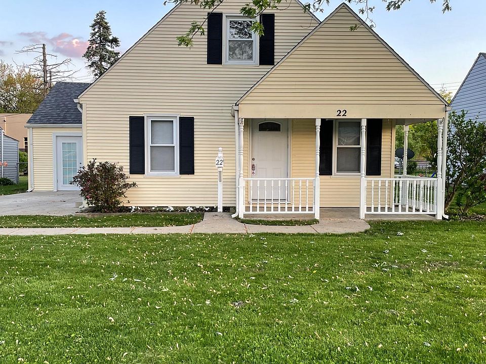 Adorable cape cod