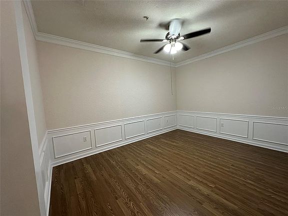 5th image of 5049 Shoreway Loop #10301