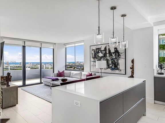 2nd image of 1330 West Ave #1514A