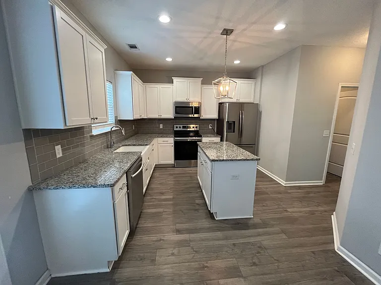 1338 Talmadge Rd — Photo 17