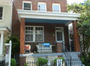 231 10th St SE, Washington, DC 20003