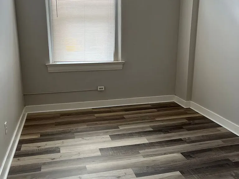 1107 E Kentucky St — Photo 10