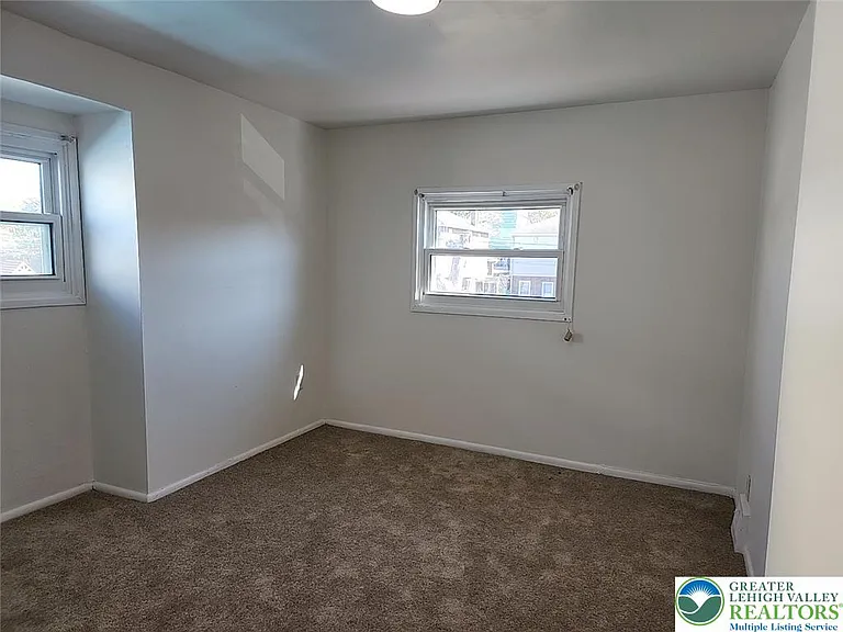 743 N Halstead St — Photo 6