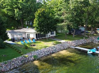 N7022 W Pine Lake Rd, Wild Rose, WI 54984