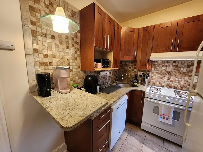 29 Queensberry Street — Photo 31