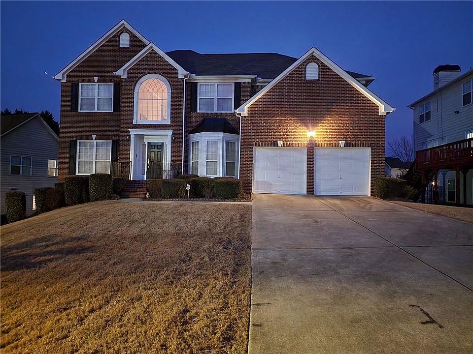 1st image of 438 Martin Glen Ct