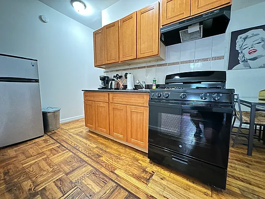 Rented by Bohemia Realty Group | media 2