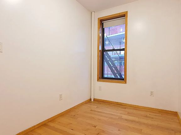 4th image of 224 Metropolitan Ave APT 7