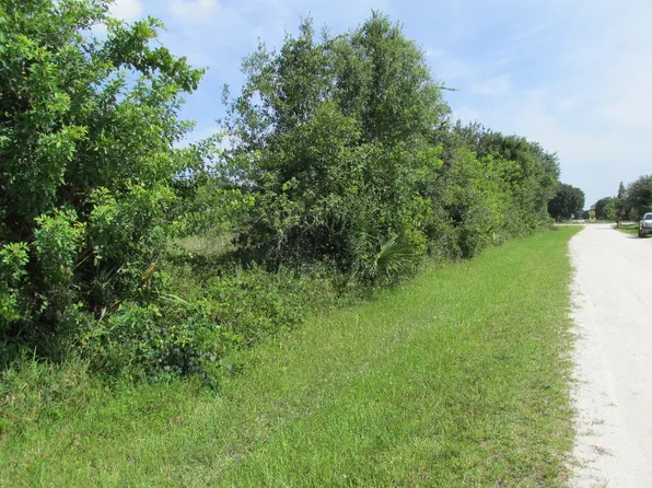 9261 101st Ct, Vero Beach, FL 32967