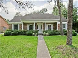 1st image of 827 Olney Oak Dr