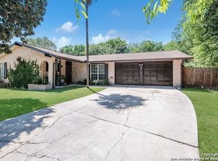 6518 Hoofs Ln, San Antonio, TX 78240