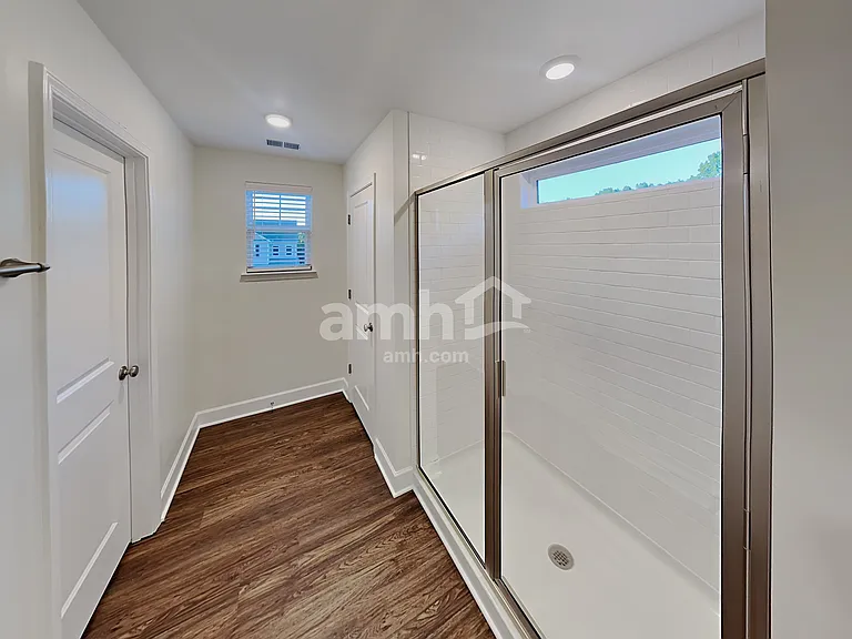 5828 Zurich Rd — Photo 14