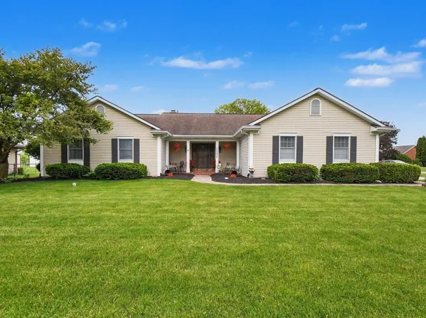56235 Hollingshead Dr, Mishawaka, IN 46545