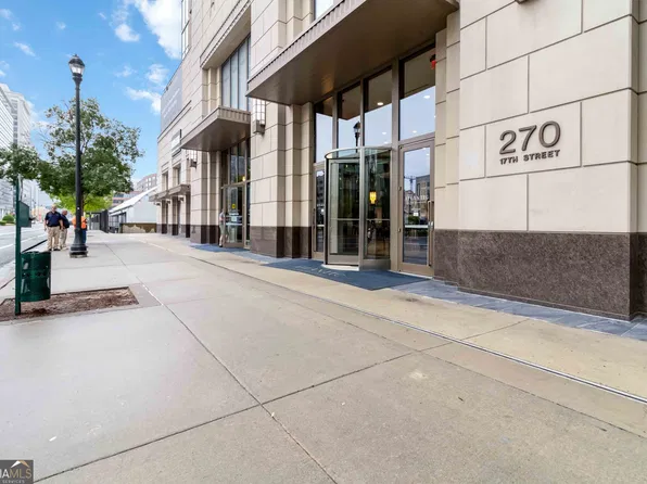 270 17th St NW Unit 3004, Atlanta, GA 30363