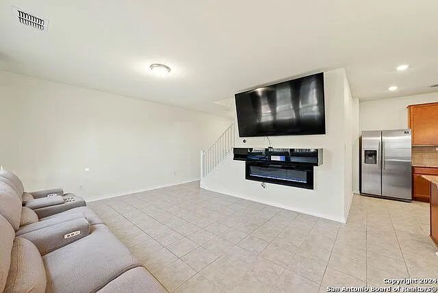 6830 Beltran Pass — Photo 5