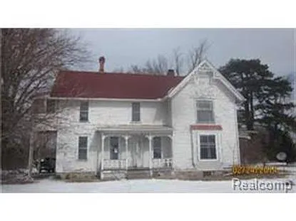 13994 N Ridge Rd photo 1