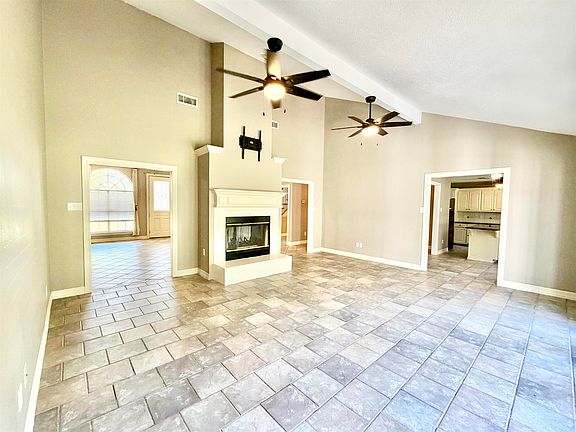 4th image of 1 Briaroak Cir