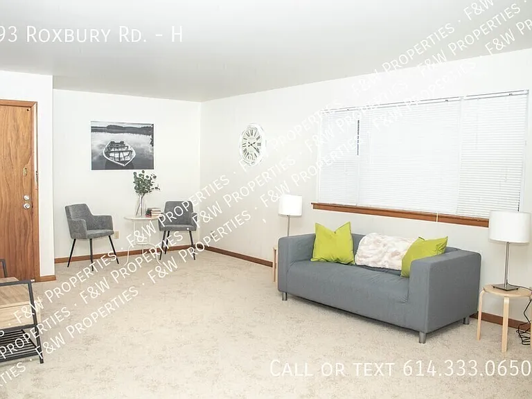 1593 Roxbury Rd #H — Photo 3