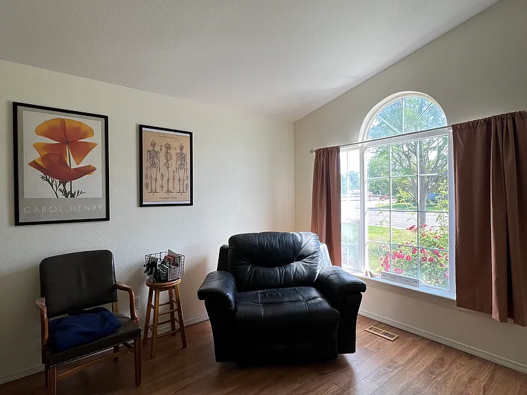 844 W Greenhead St — Photo 3