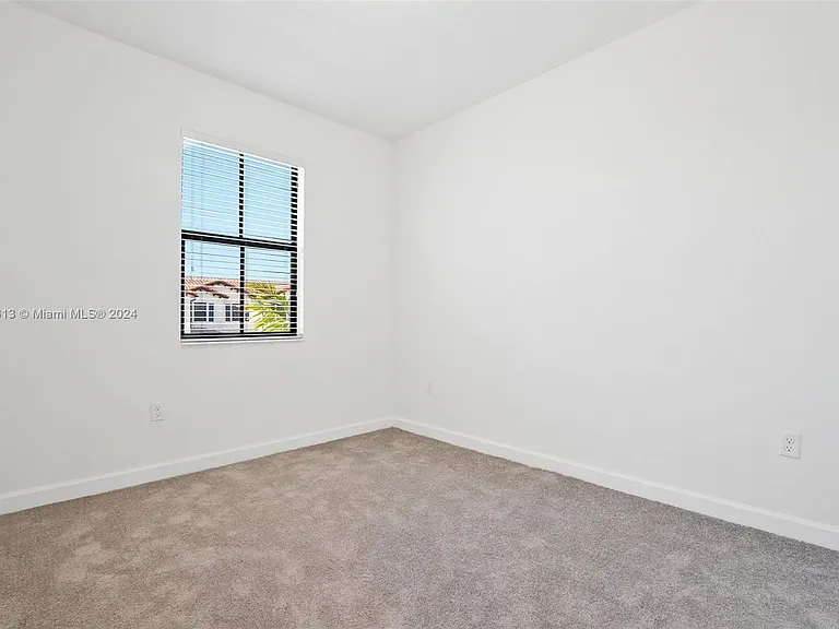 11934 SW 247th Ter — Photo 23