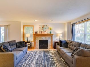 721 Cricket Ln UNIT 1, Madison, WI 53562