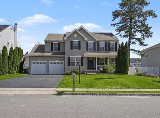 8 Avalon Ave, Barnegat, NJ 08005