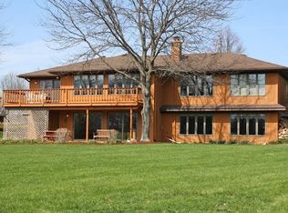 9N604 Hogan Hl, Elgin, IL 60124