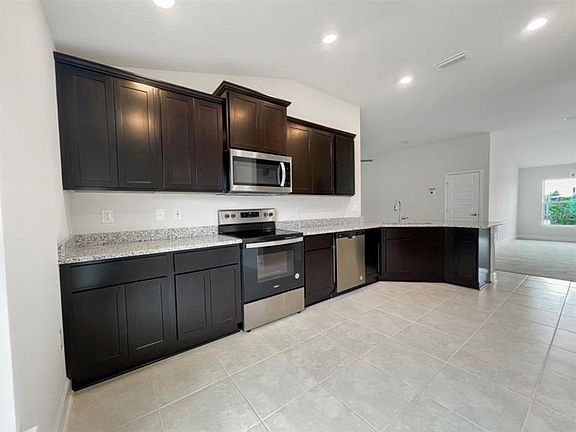 5th image of 7592 Bent Tree Loop