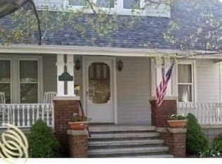 134 S Military St, Dearborn, MI 48124