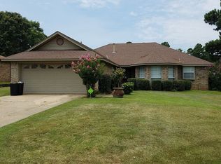 306 Kimball Cir, Wake Village, TX 75501