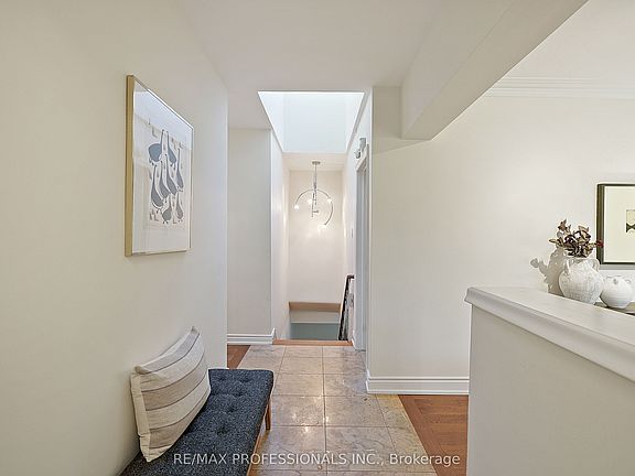 3rd image of 424 The Kingsway