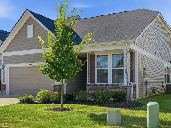 907 Tuxedo Dr, Westfield, IN 46074