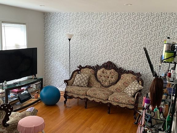 5th image of 4444 N Central Ave APT 1W