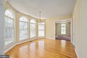 Oldewood Dr — Photo 5