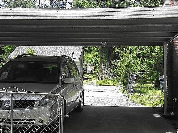 2-car carport