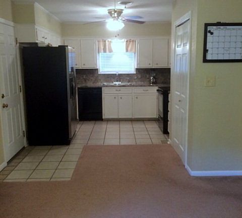 4th image of 414 Antietam Dr