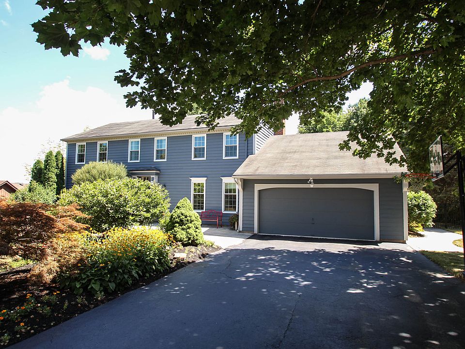 1st image of 14 Lawton Dr