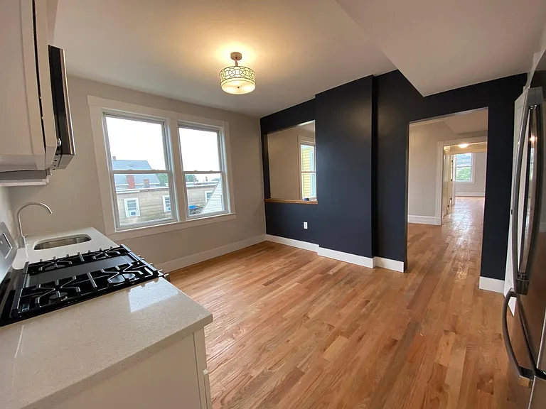 64 Chapel St #3 — Photo 5