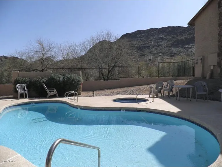 1545 E Sahuaro Dr #15 — Photo 1