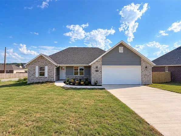 116 Lavona Ln, Huntsville, AR 72740