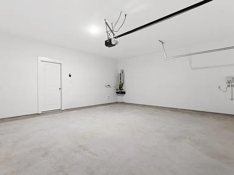 120 Hartson Dr — Photo 29