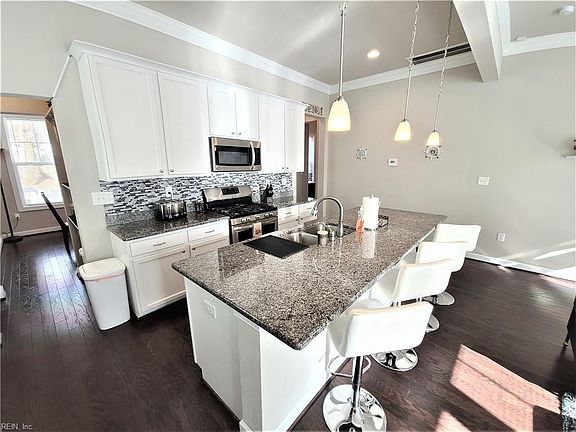 5th image of 518 21st St