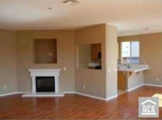 543 Divine Way, San Jacinto, CA 92583